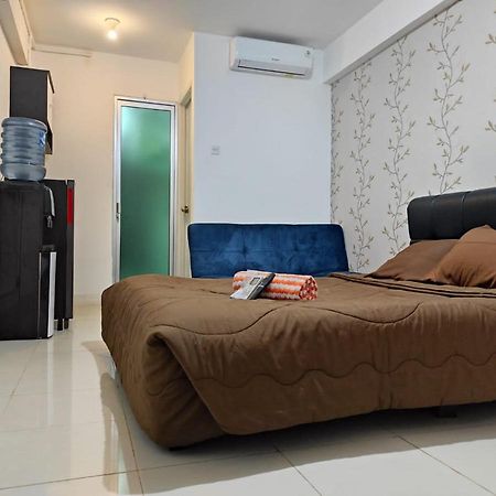 Apartemen Bassura City By Maezura Property Jakarta Buitenkant foto