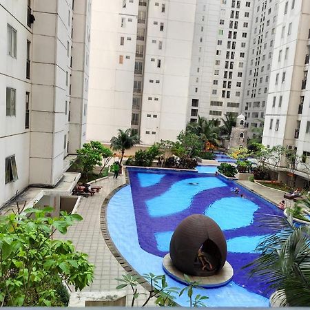 Apartemen Bassura City By Maezura Property Jakarta Buitenkant foto