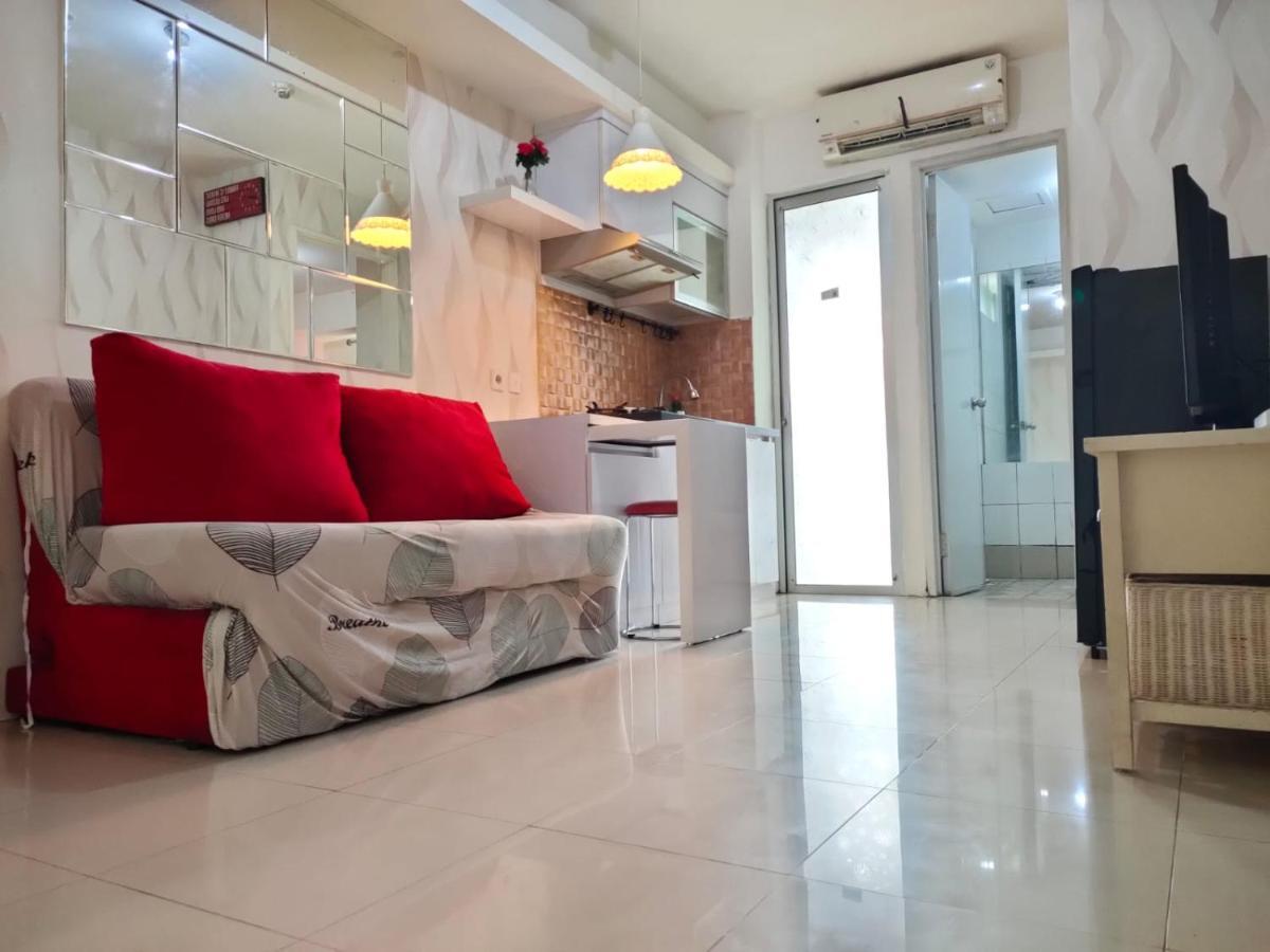 Apartemen Bassura City By Maezura Property Jakarta Buitenkant foto