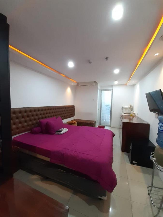 Apartemen Bassura City By Maezura Property Jakarta Buitenkant foto