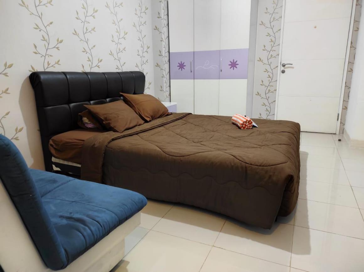 Apartemen Bassura City By Maezura Property Jakarta Buitenkant foto