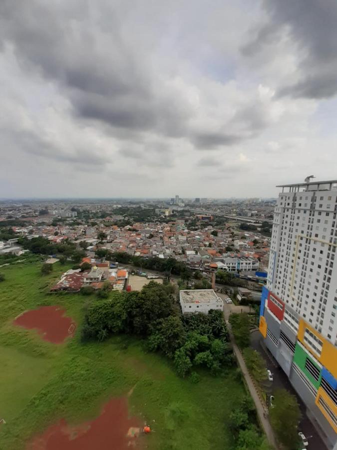 Apartemen Bassura City By Maezura Property Jakarta Buitenkant foto