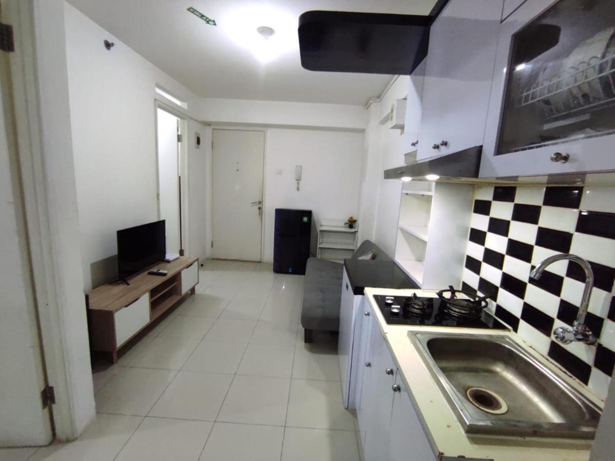 Apartemen Bassura City By Maezura Property Jakarta Buitenkant foto