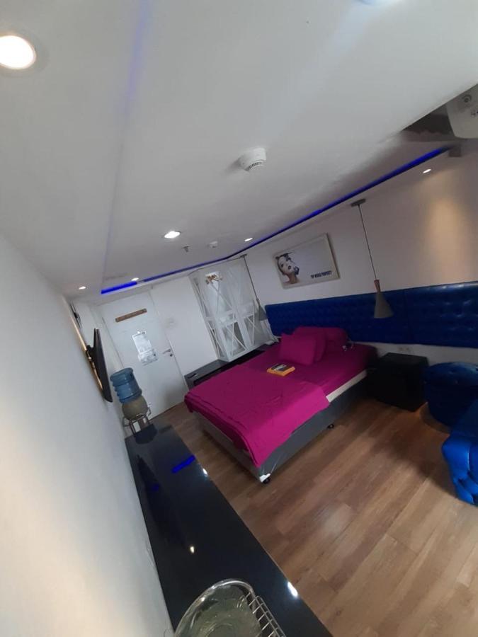 Apartemen Bassura City By Maezura Property Jakarta Buitenkant foto