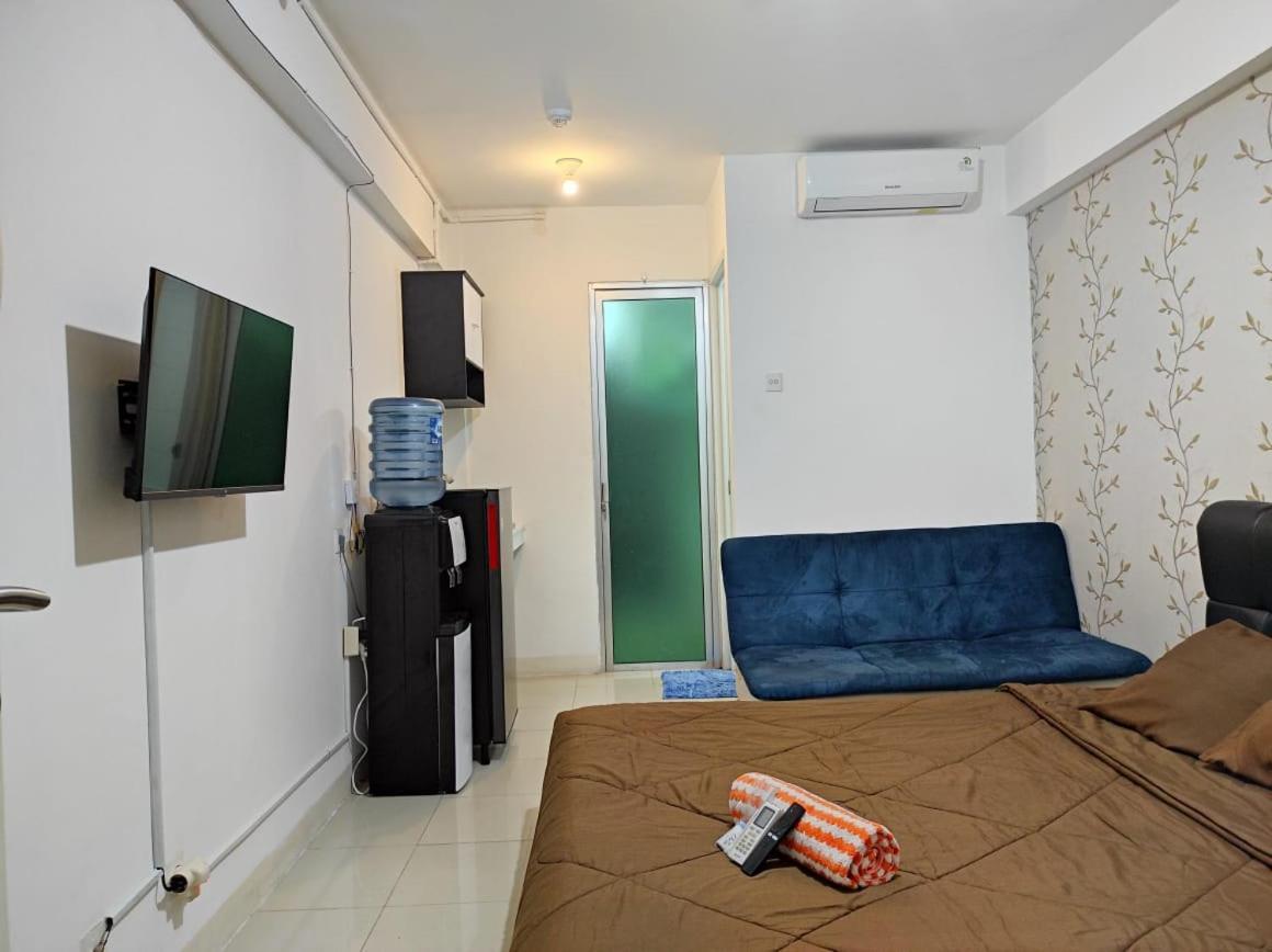 Apartemen Bassura City By Maezura Property Jakarta Buitenkant foto