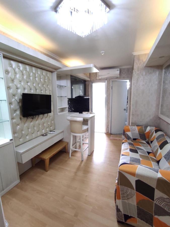 Apartemen Bassura City By Maezura Property Jakarta Buitenkant foto